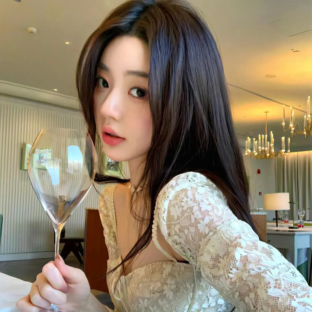 芳邻疑案